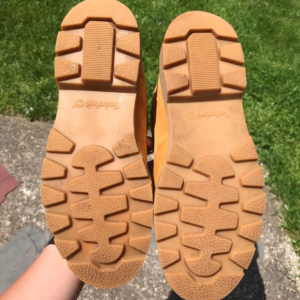 Timberland Boots - Picture 3 of 5